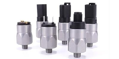 LF702、LF708、LF708A和LF727壓力開關：滿足各種工業(yè)和汽車應用需求的理想選擇